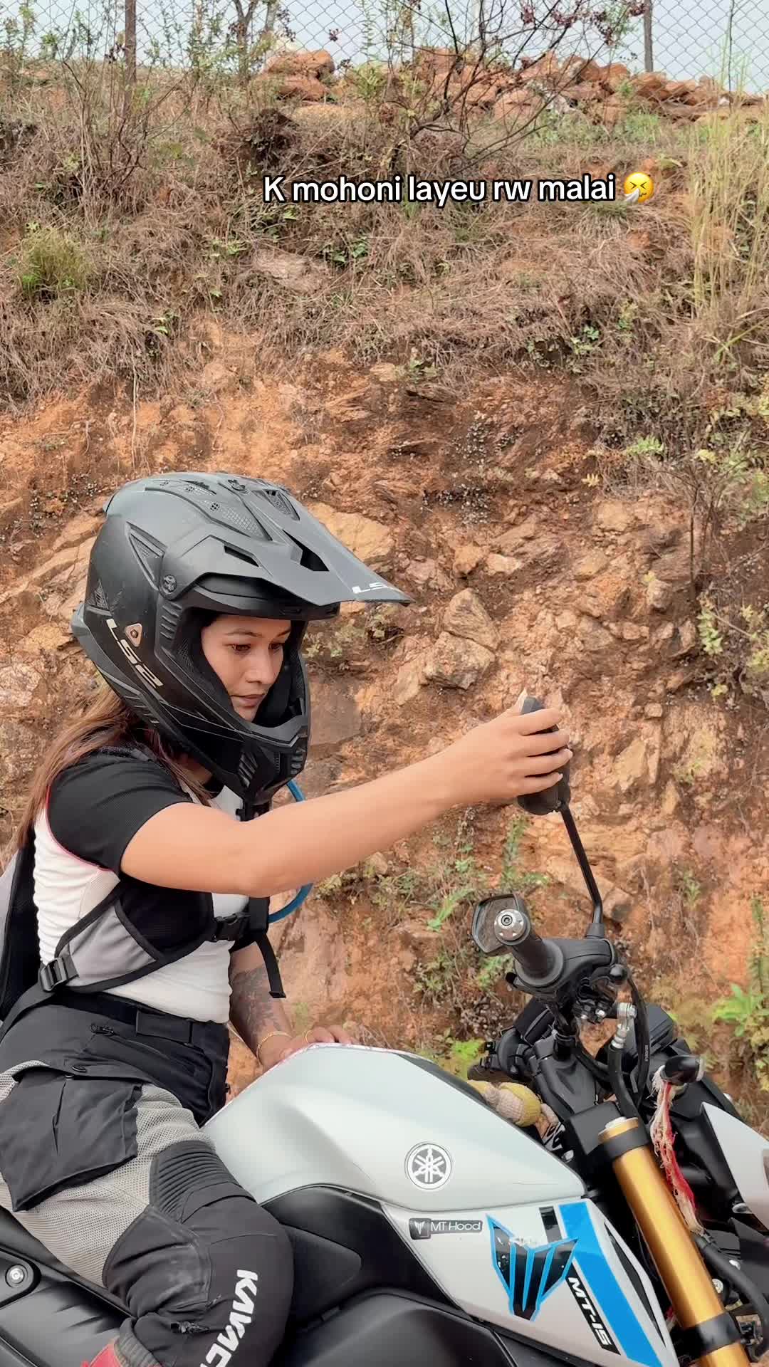 @Rc.rijal🌼🖤❤️