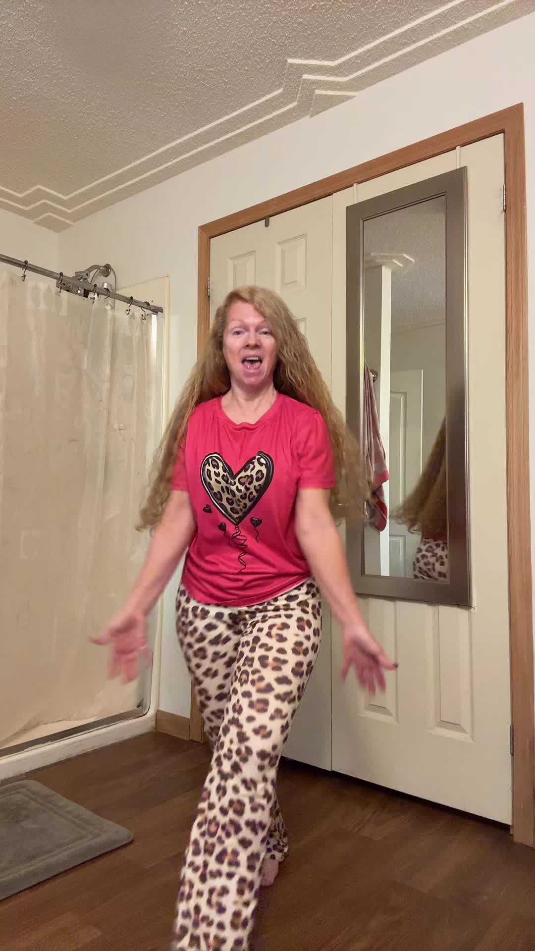 @Gg