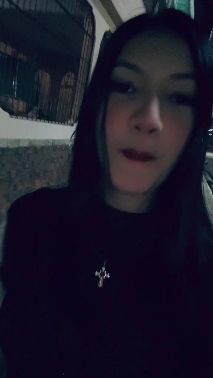 @Valentina.