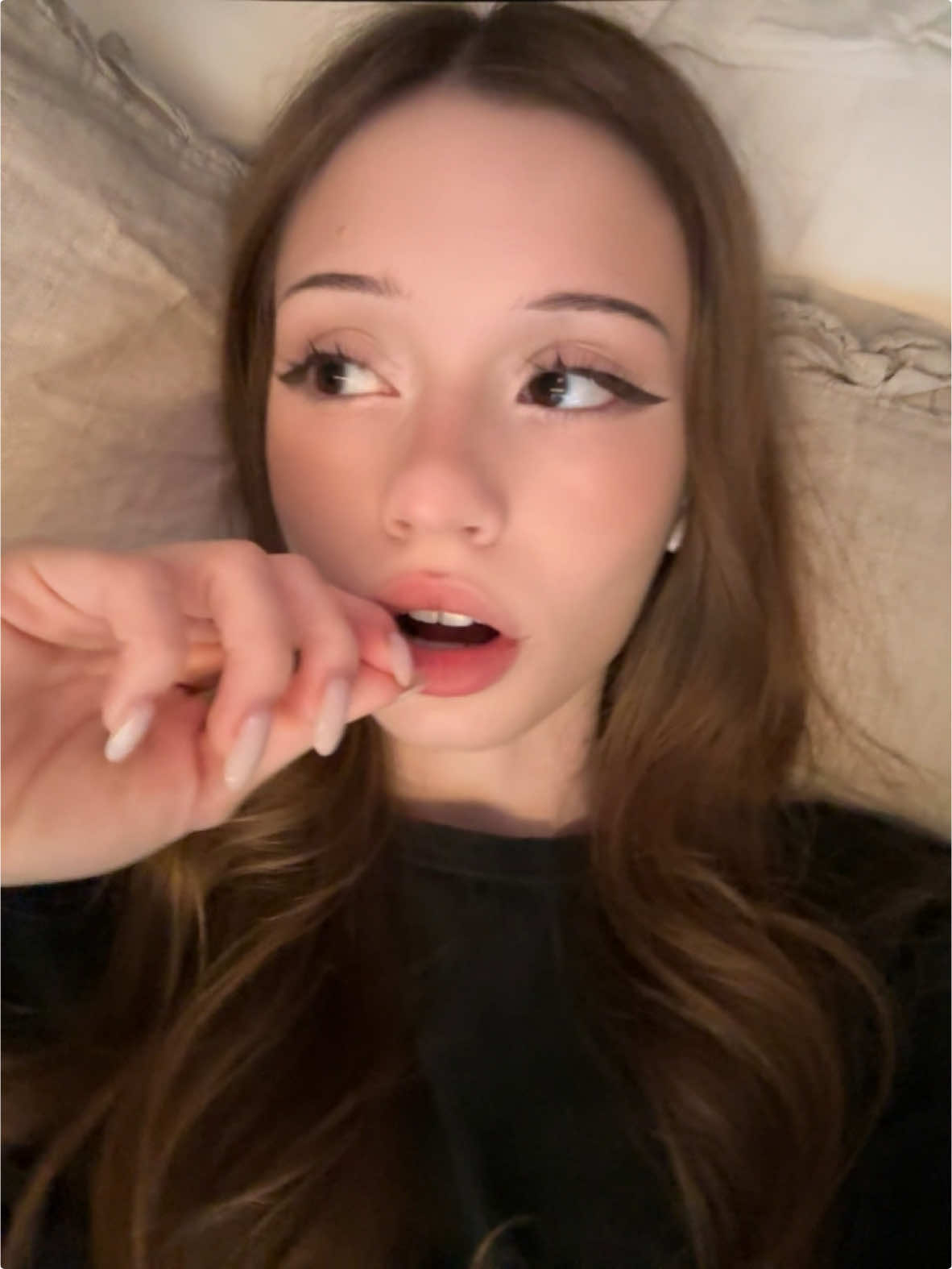 @anjelic