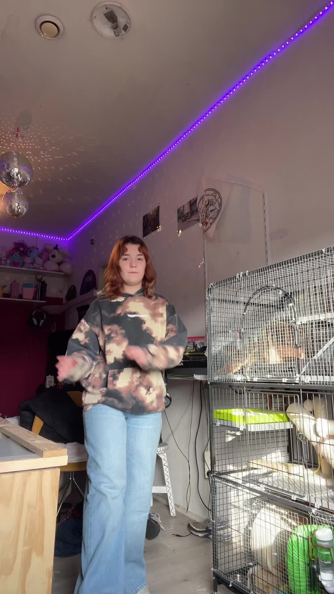 @Zo&euml;
