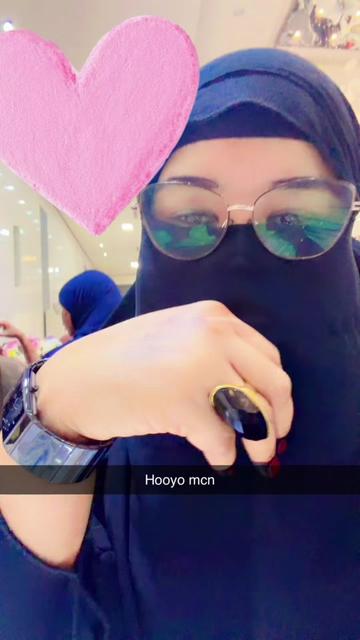 @reyxaan center🛍️👠