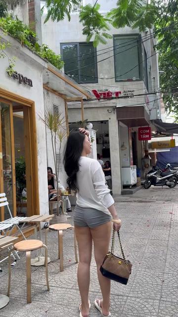 @Quỳnh Anh đây