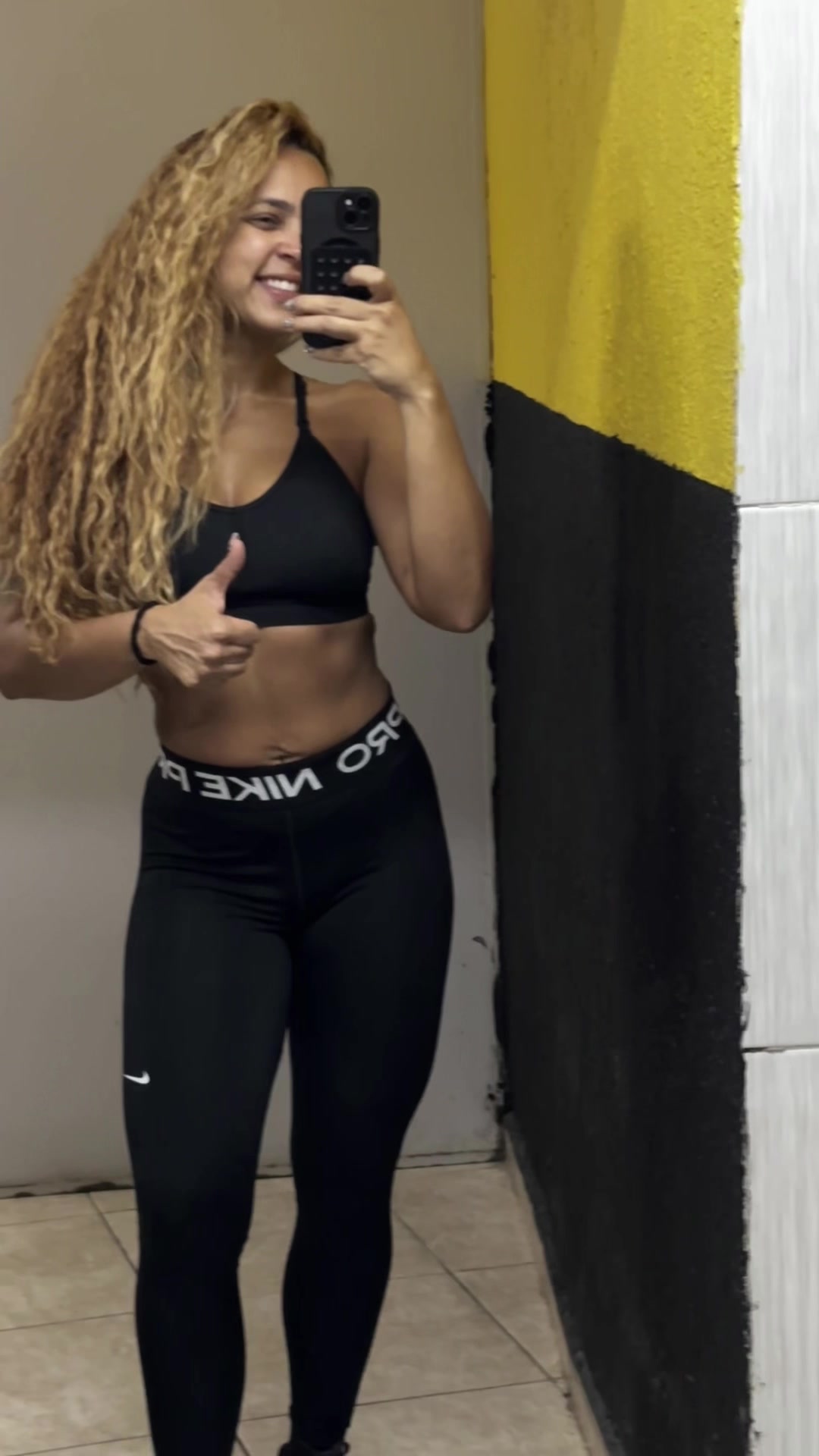 @&Iacute;ndia Rodrigues