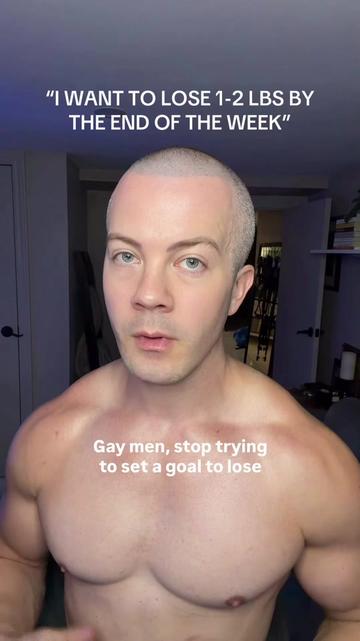 @Mike ๐ณ๏ธ๐ Gay Fitness Coach