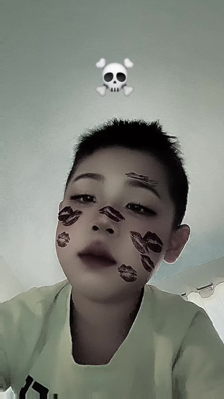 @Xee