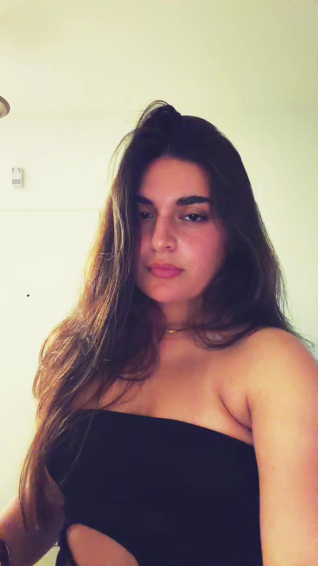@Shirashaubi