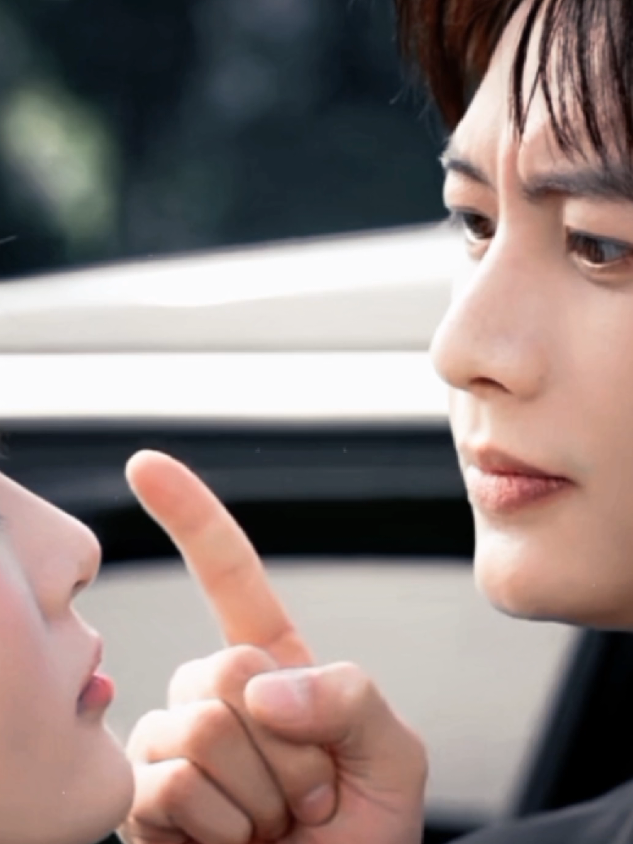 @𝐩𝐛 ᥫ᭡.