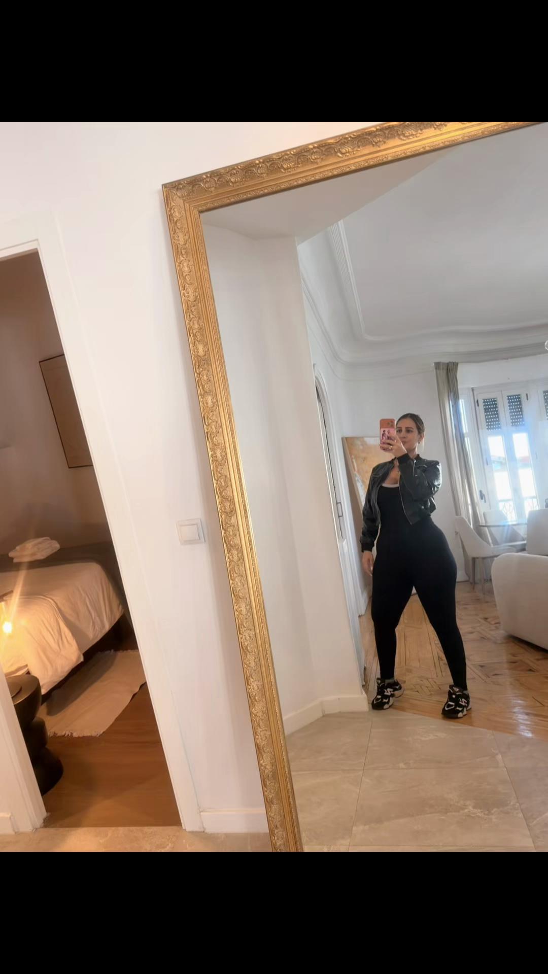 @Génesis ✨✨