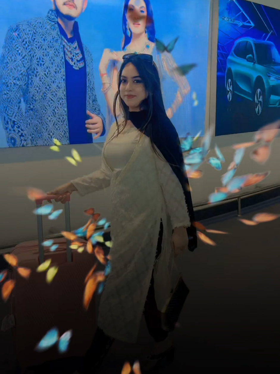 @🦋😇 Crush queen🦋😇