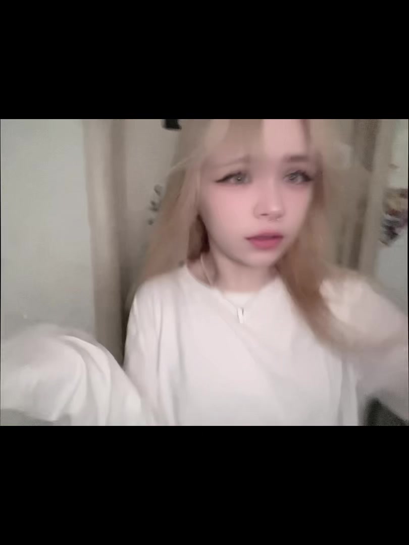 @KeeshiMoshi