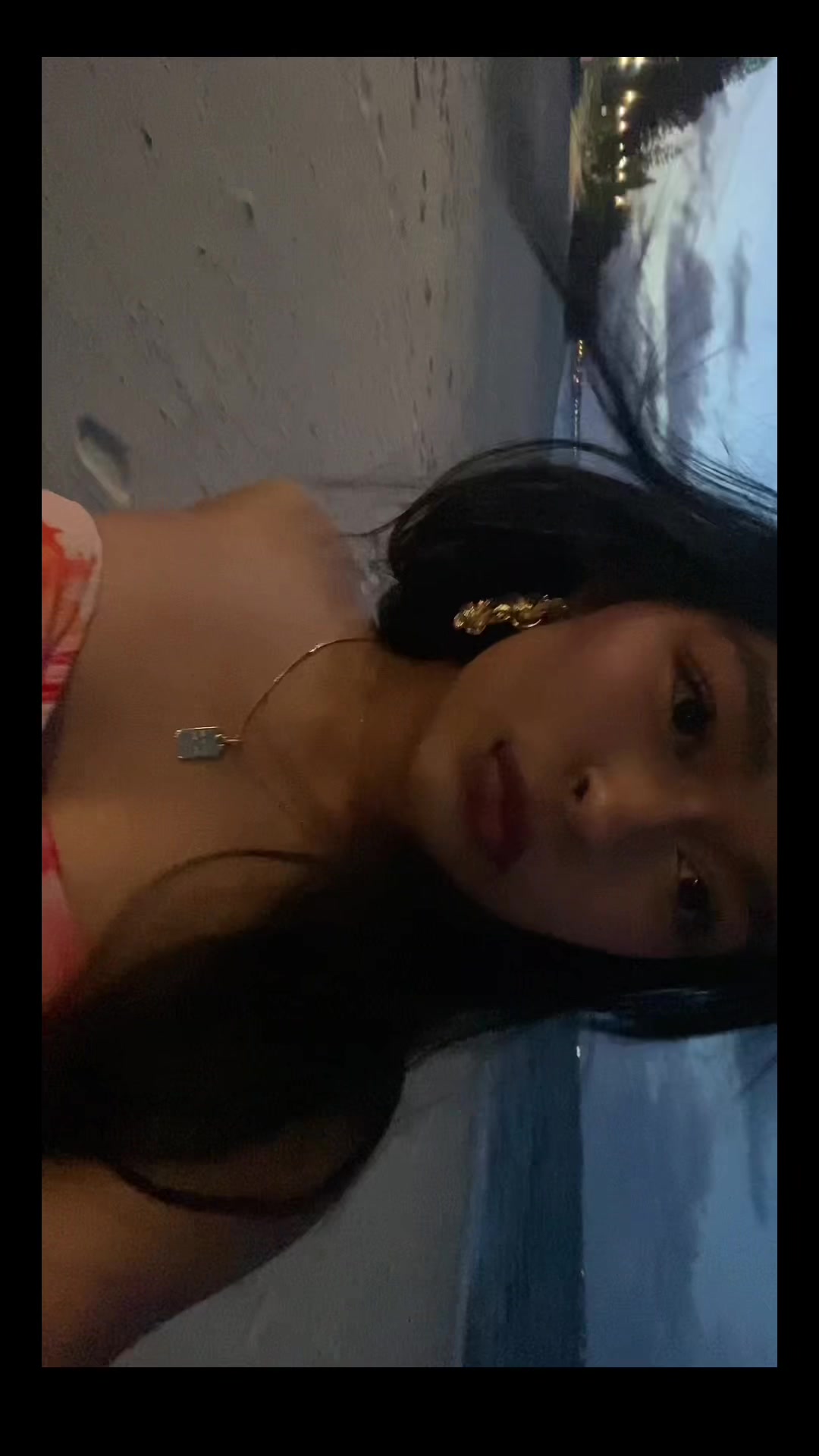 @auria