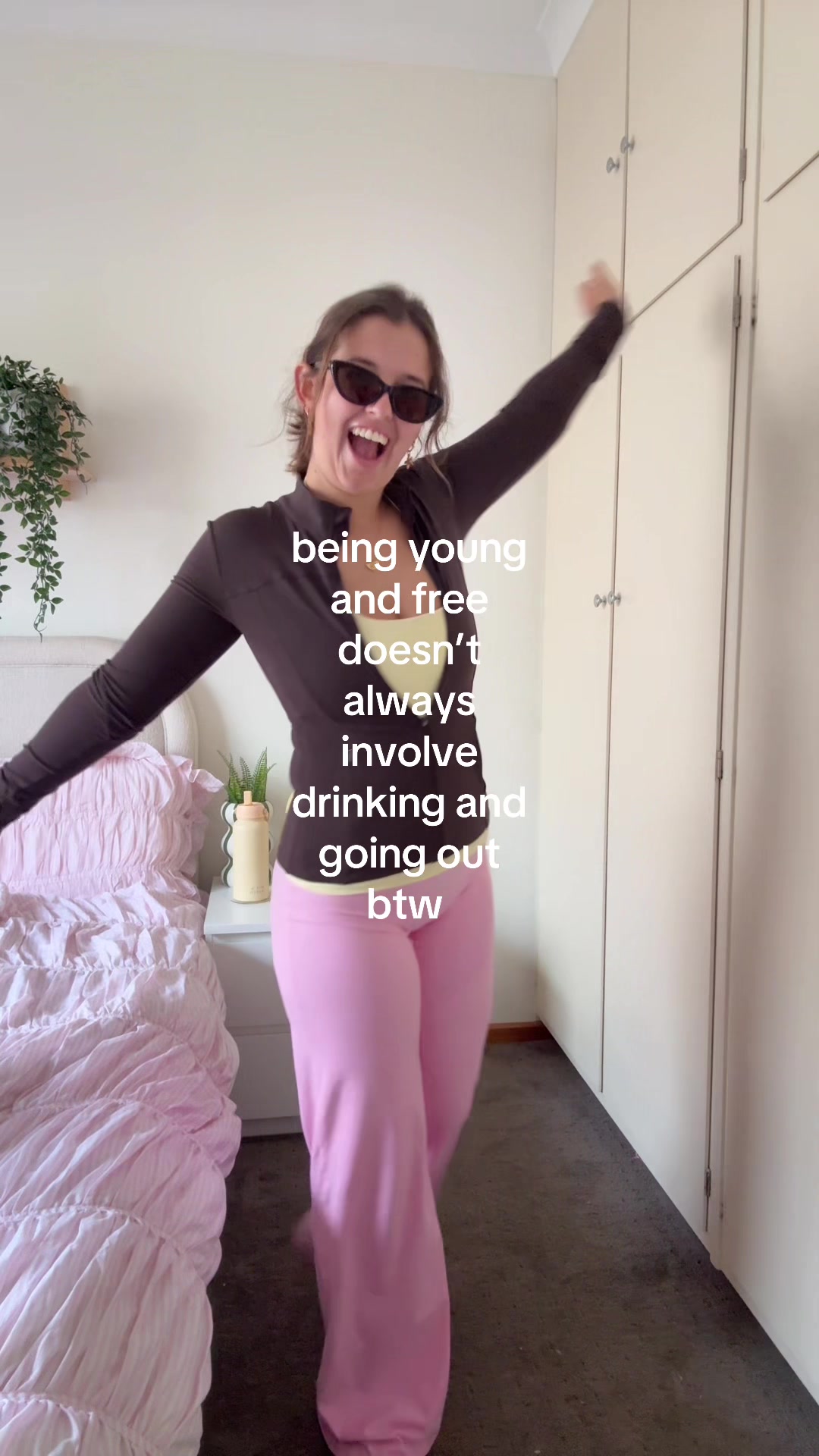 @ella meredith ๐