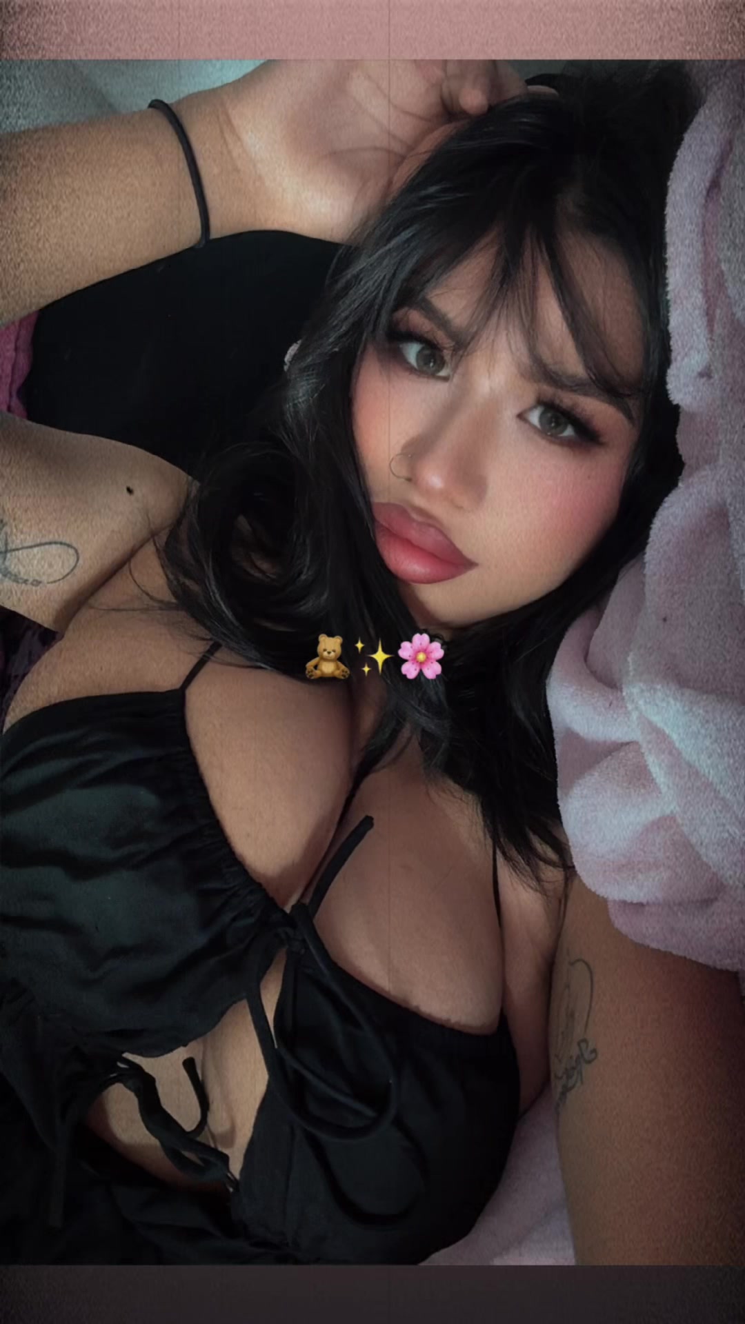 @Jazmin🖤