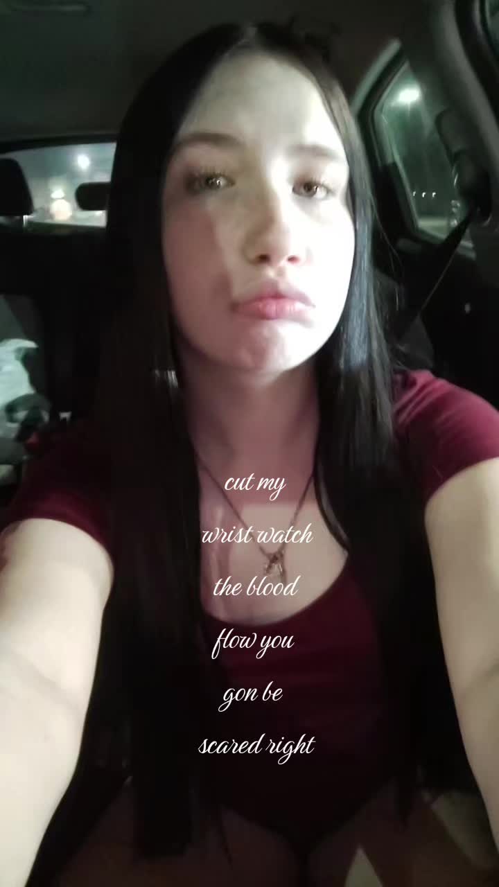 @idk🌑🌙🕸️