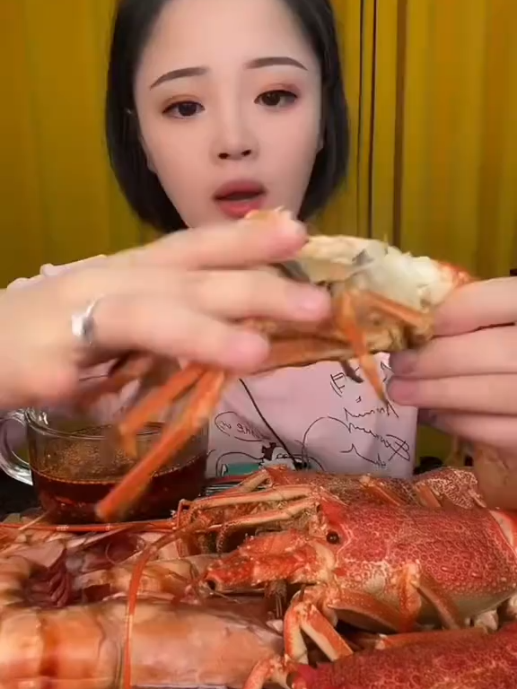 @ရှယ်စားကြမယ်😋