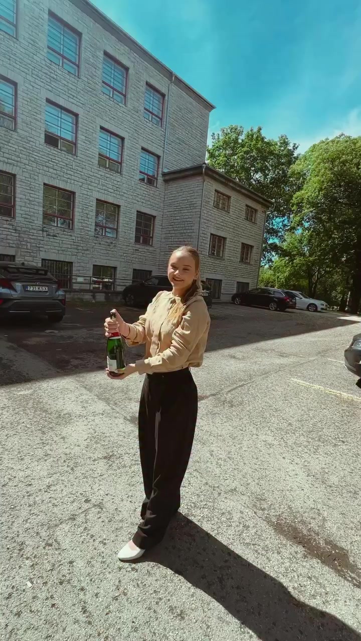 @Yana Bondarenko