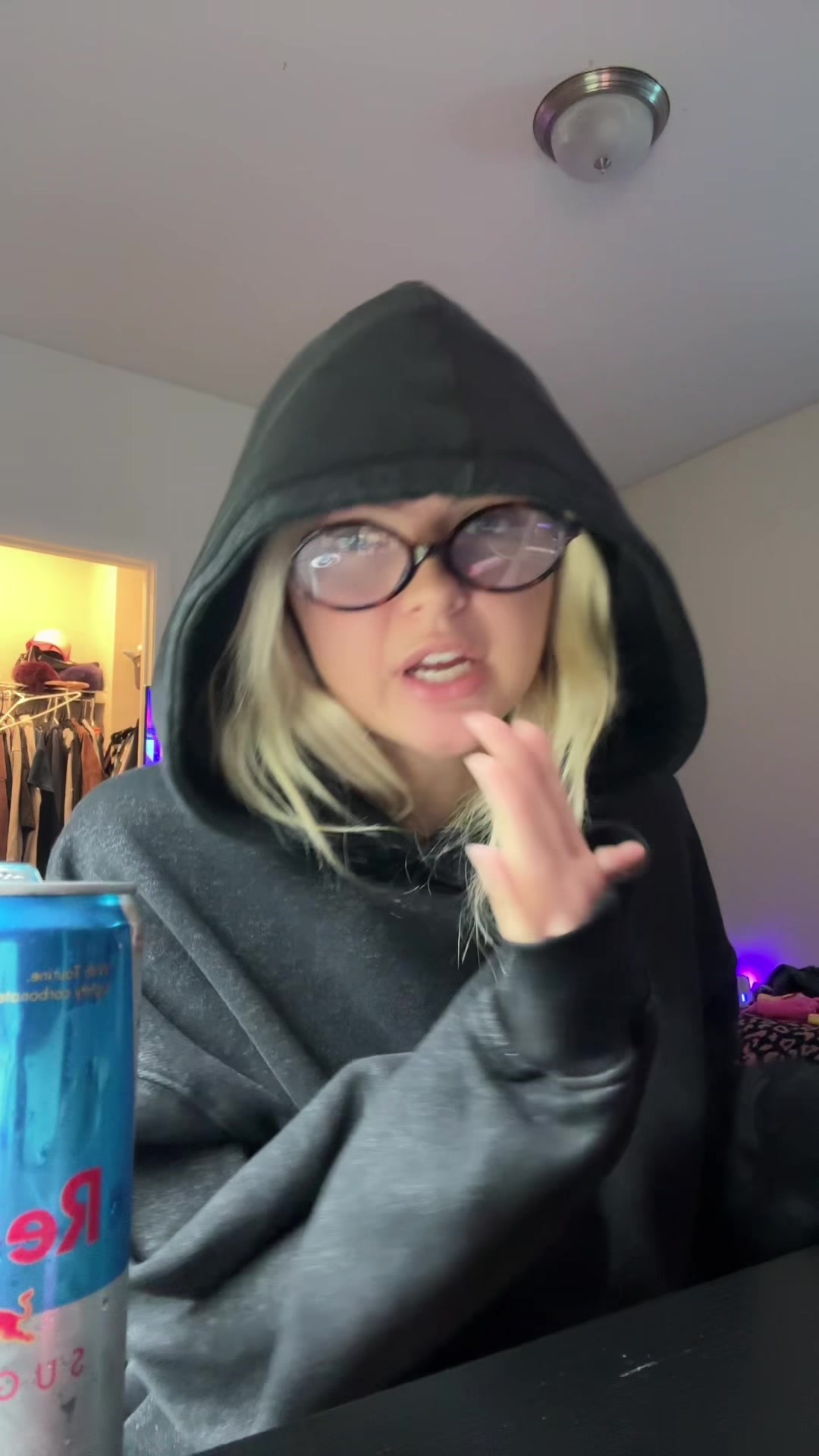 @elena