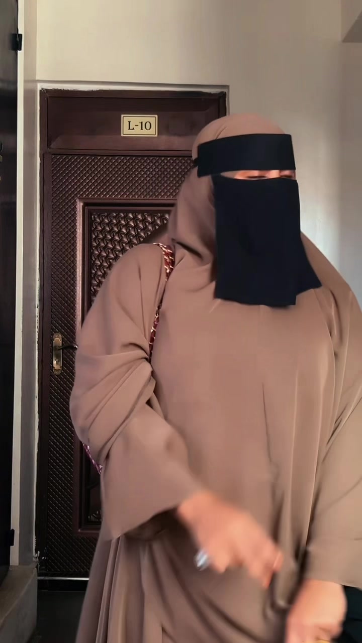 @بشري ملكة الحجاب 🧕👑