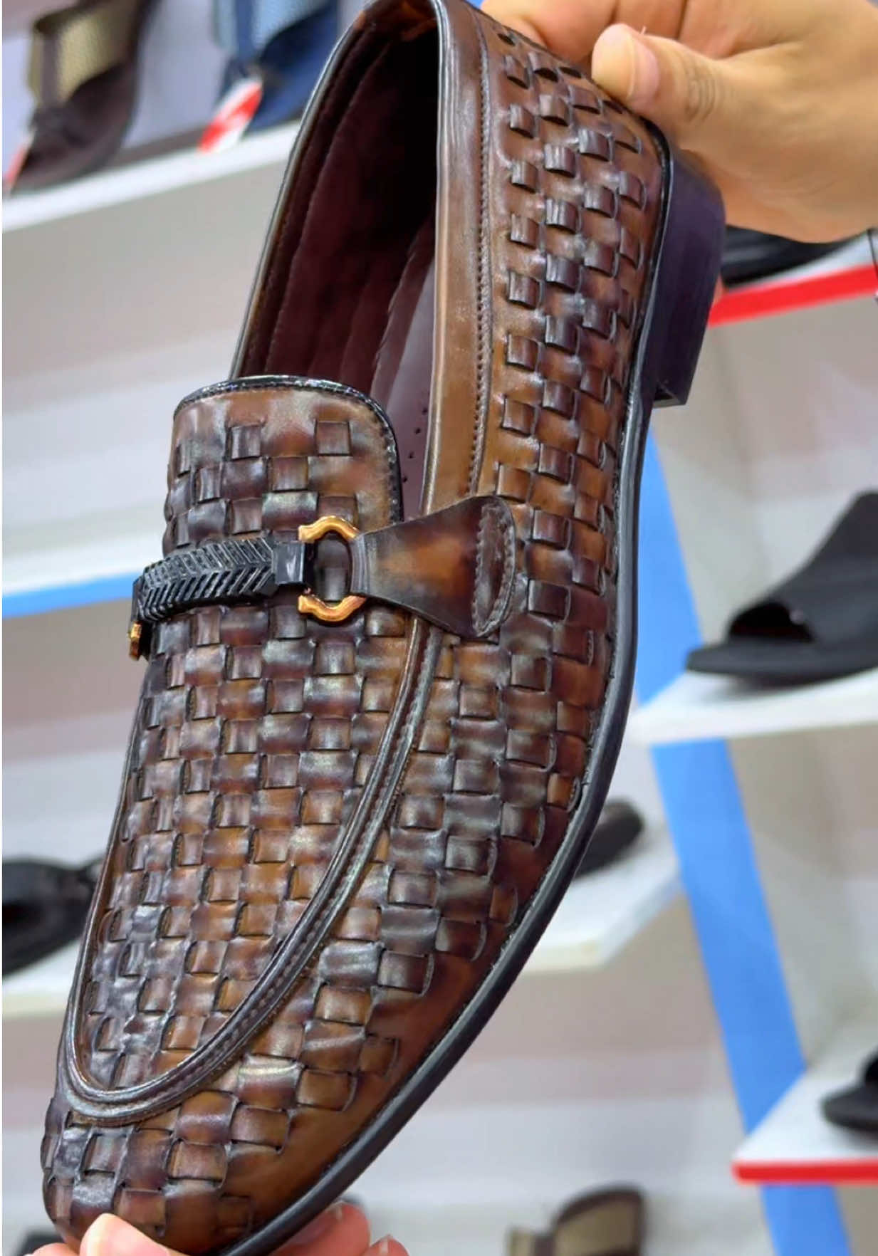 @Mega Shoes point Chakwal