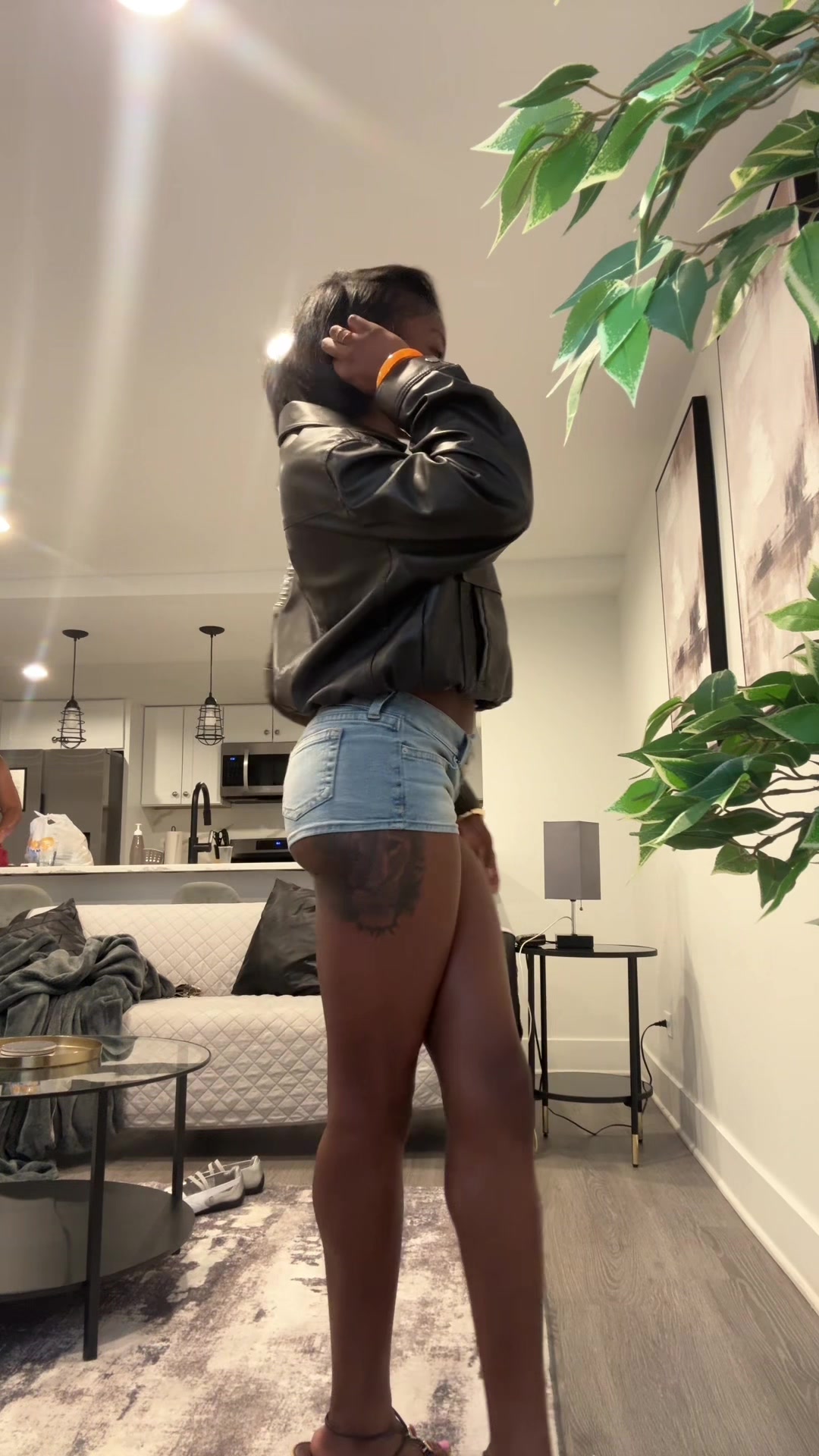 @parisjanal