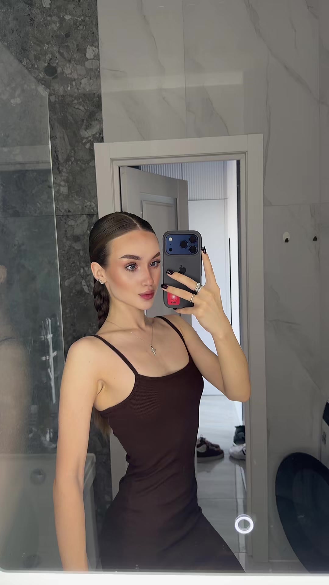 @Alisya