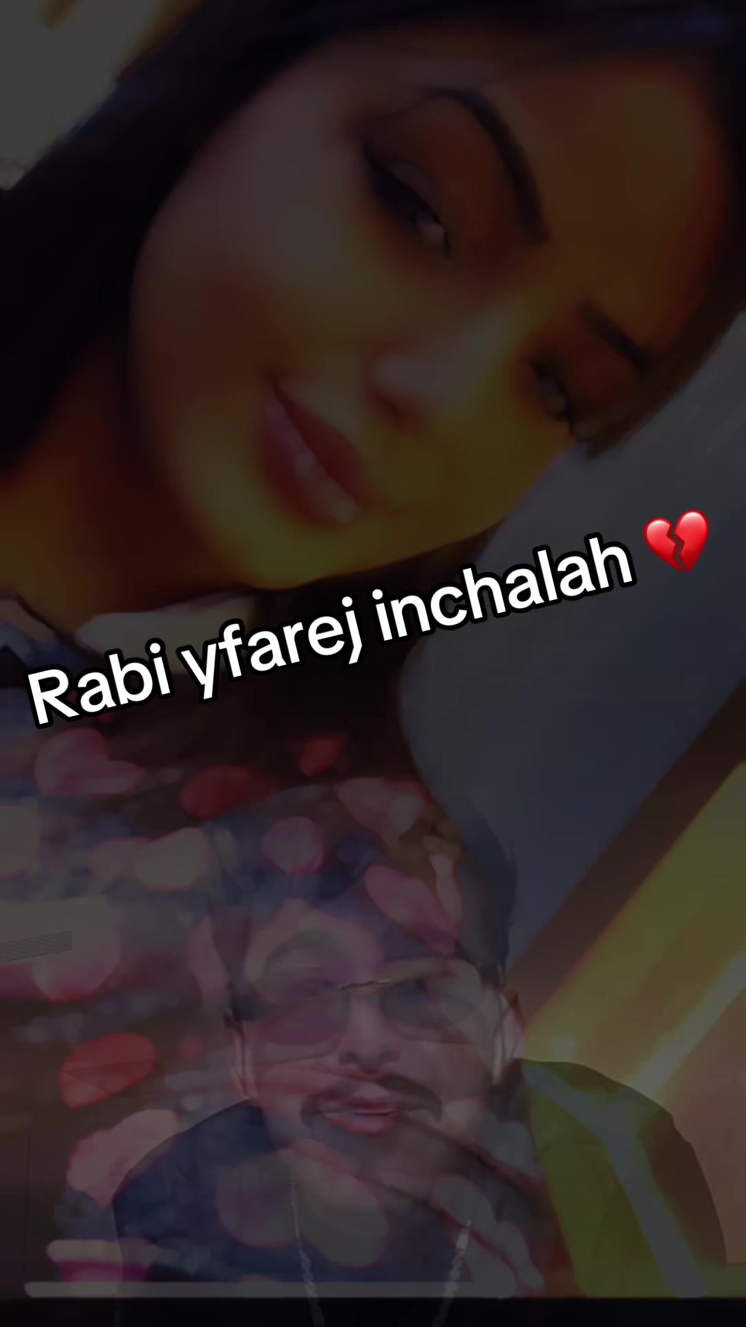 @مصممة