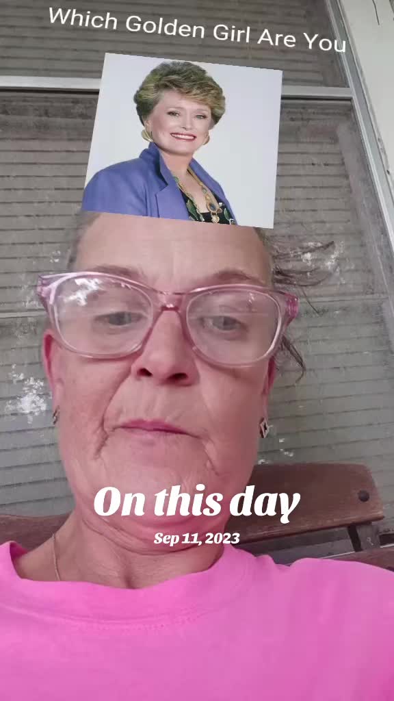 @granny at kitchen table 🎼🎵❌️