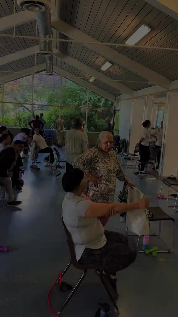 @age.strong.wellness