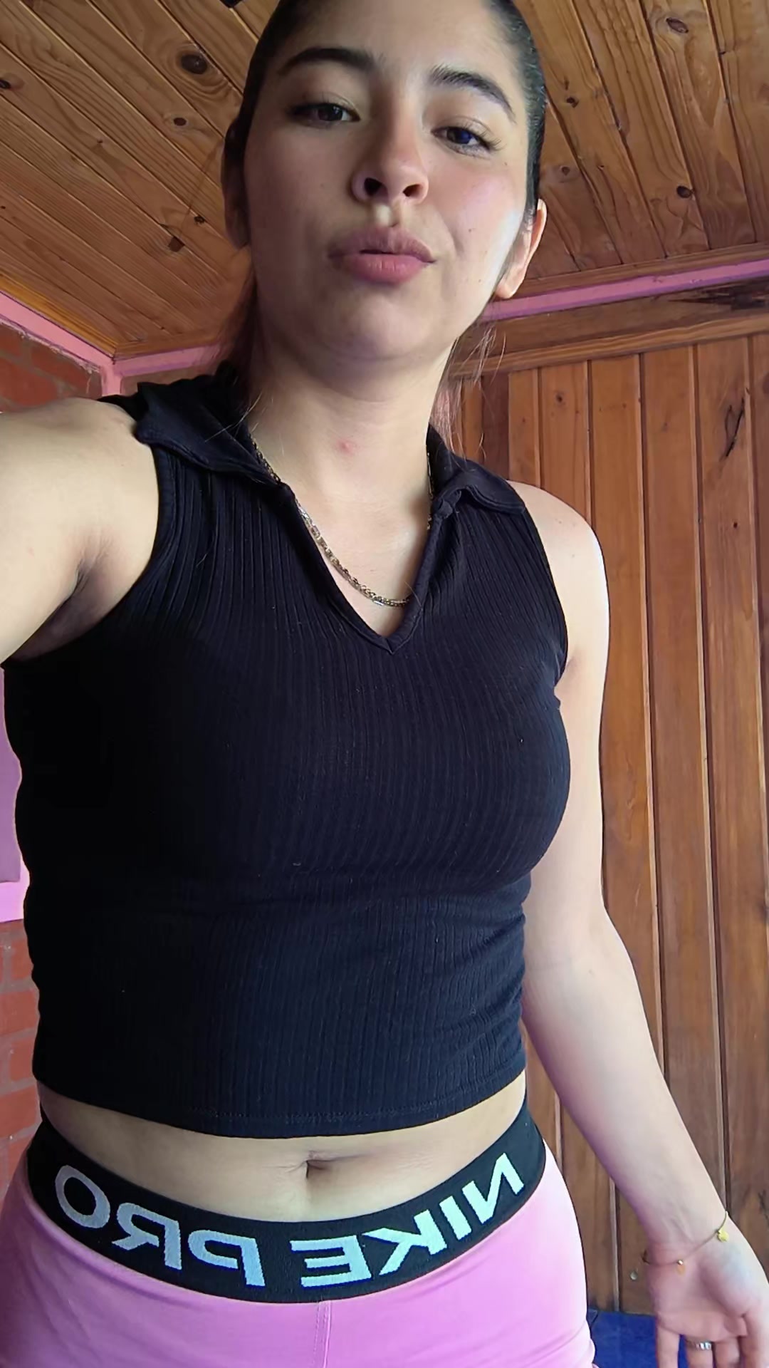 @Anali