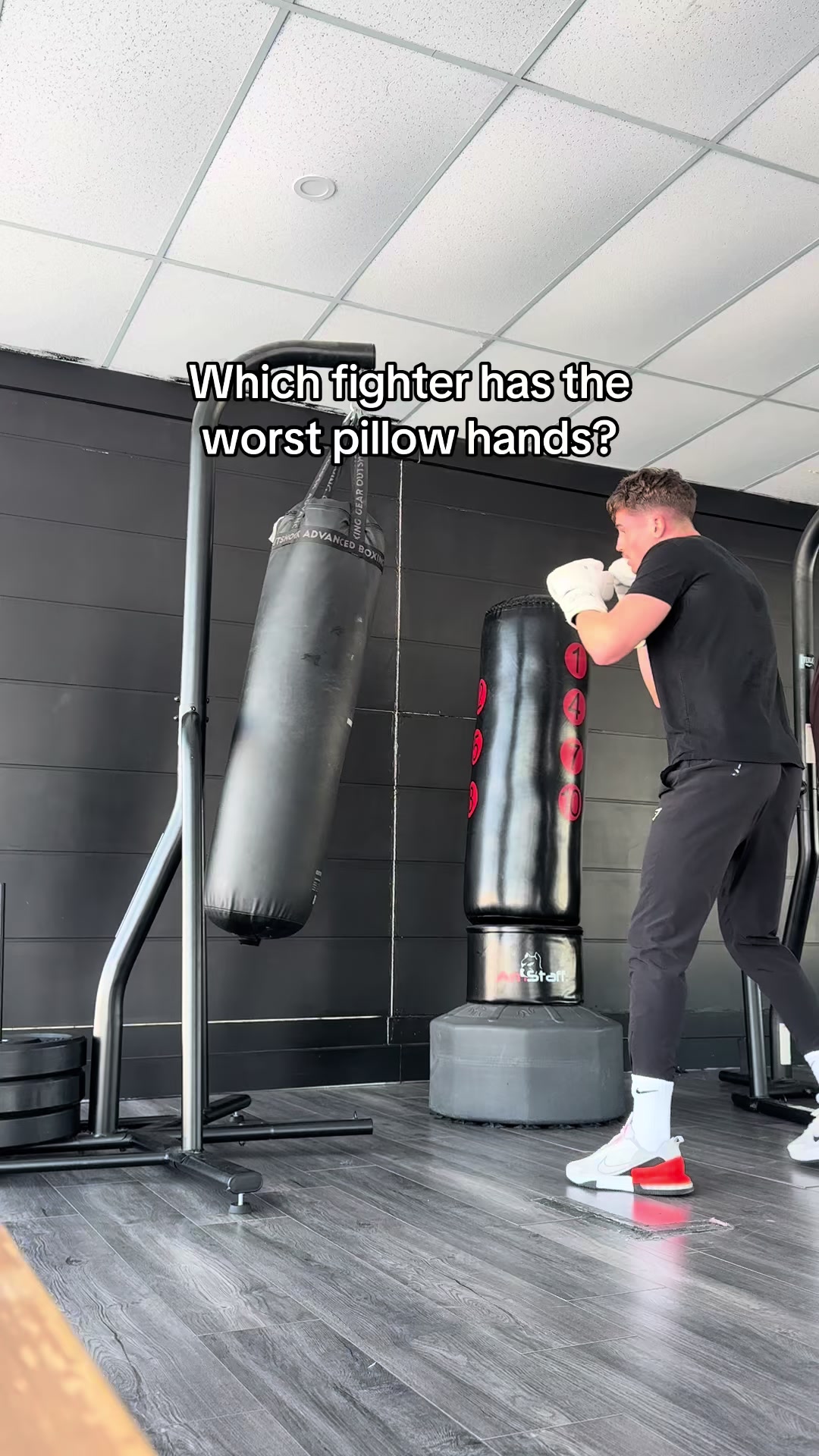 @Crossbow🥊
