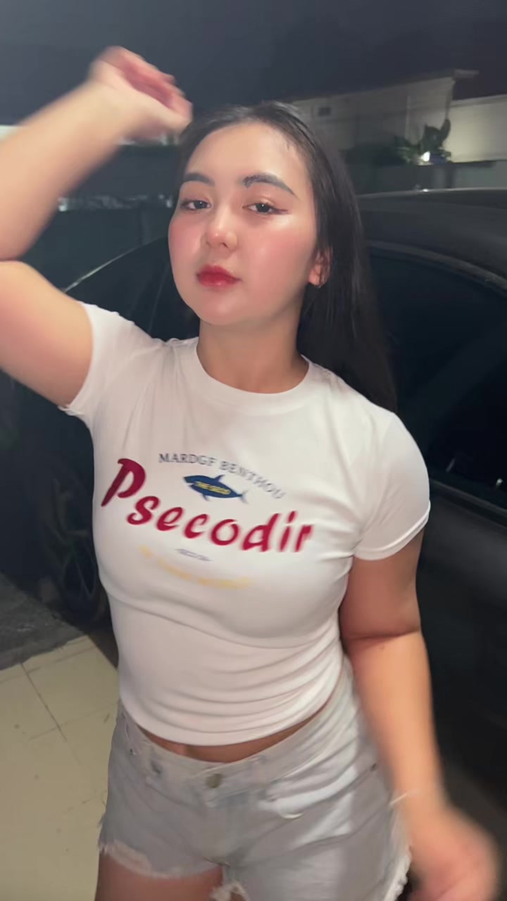 @พลอยไง🇹🇭🇲🇲(6.7M)