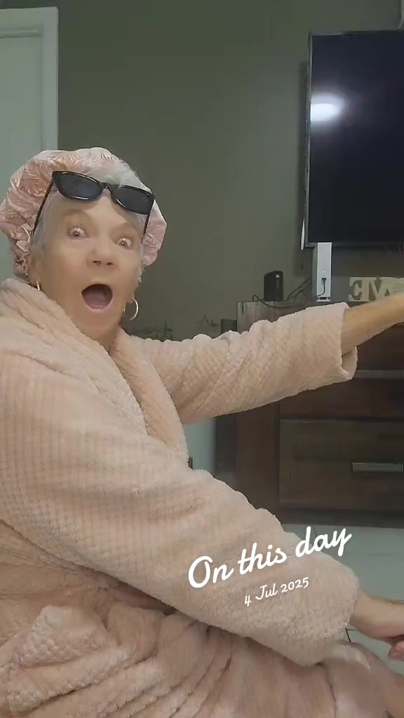 @grooveynannygranny