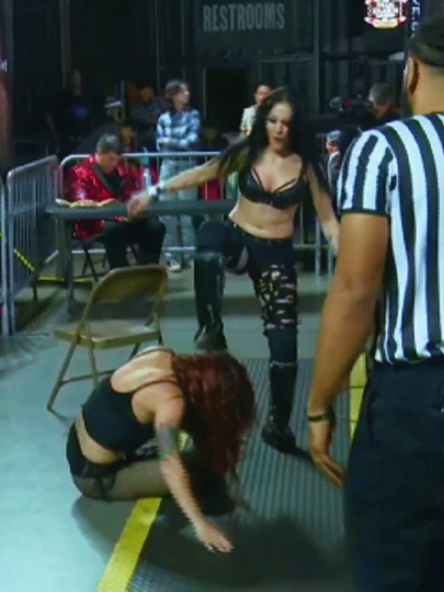 @Sicaria Ivelisse