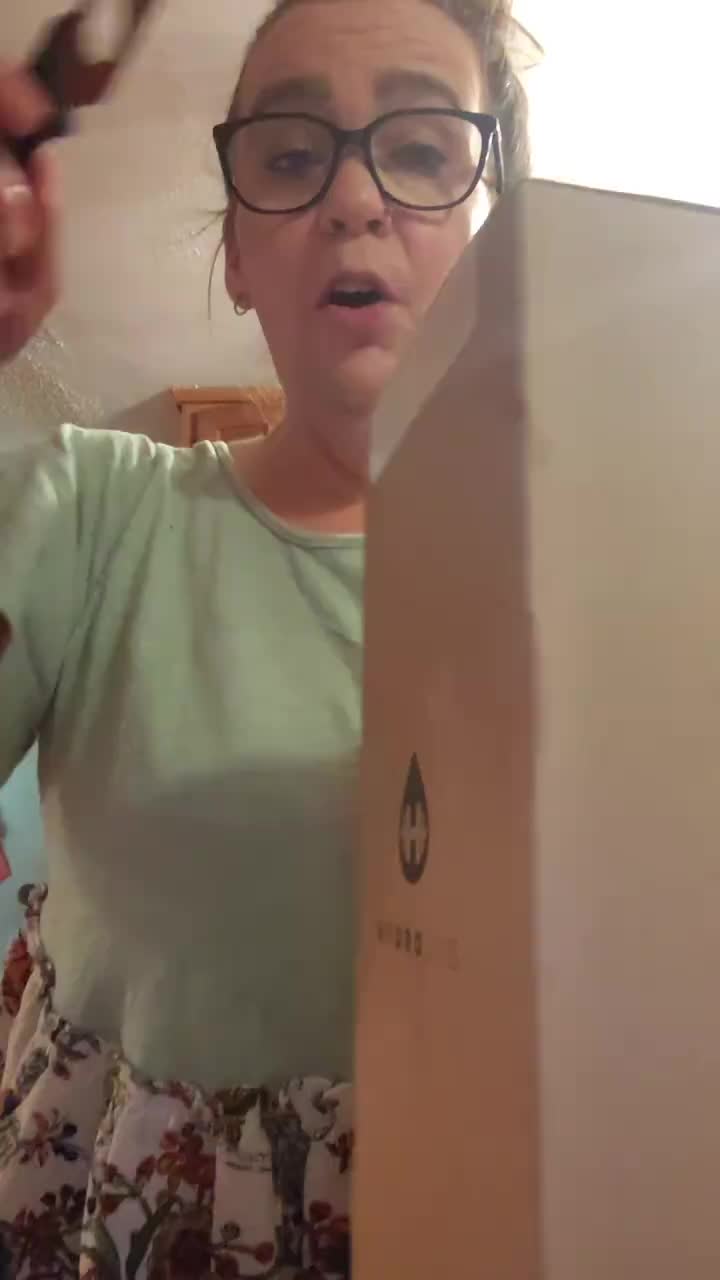 @AmandaB