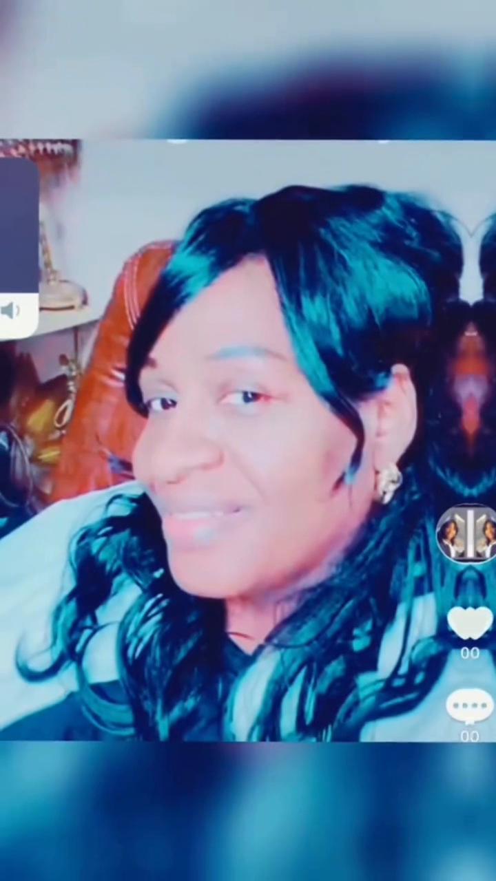 @Queenkaya