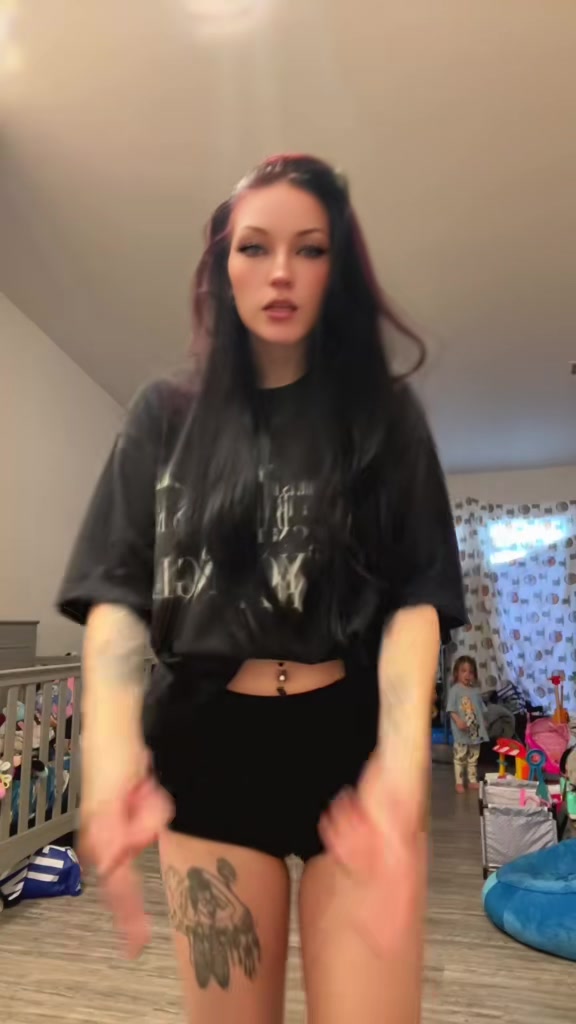 @Its_Queen_reaper