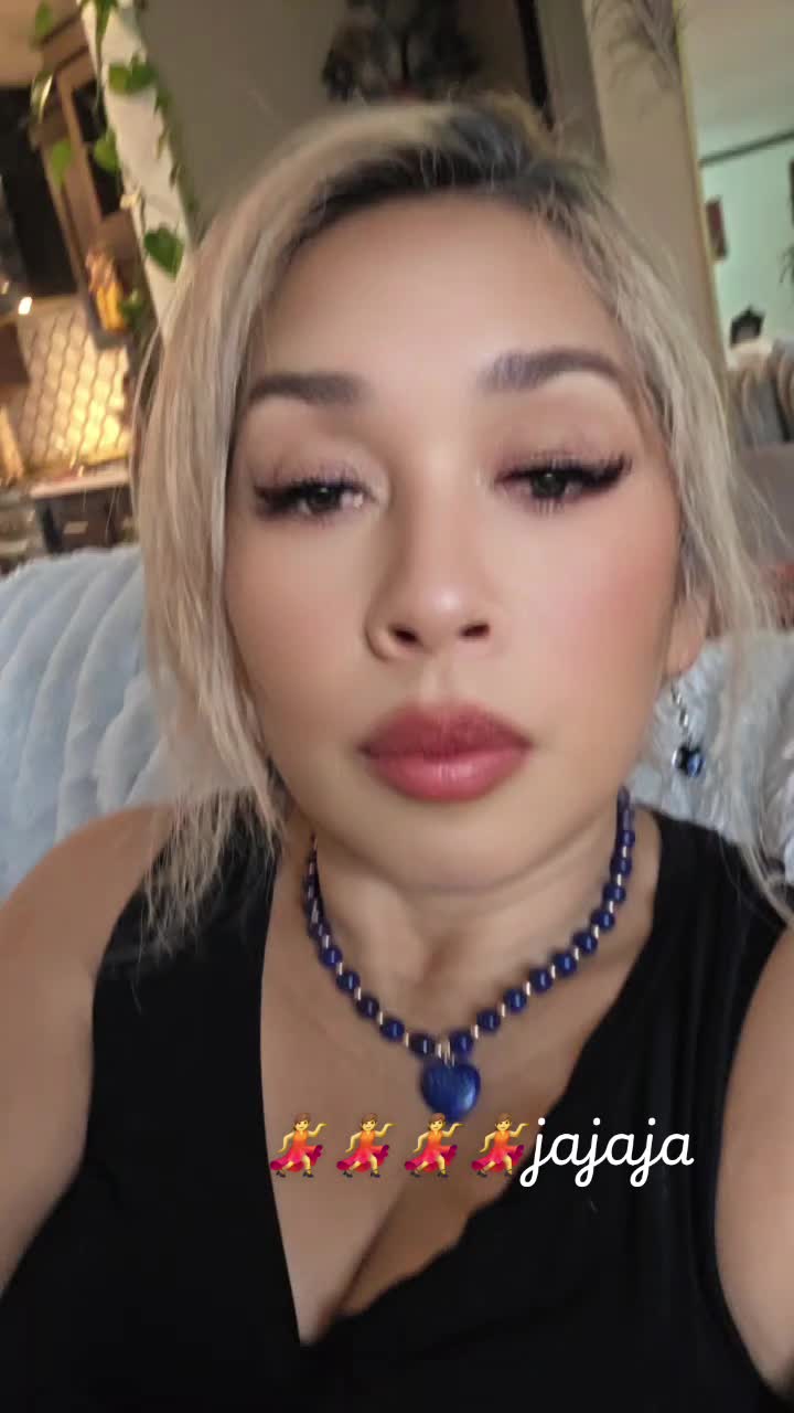 @bella Teran