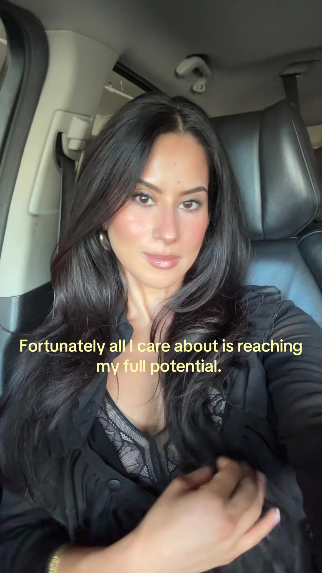 @moni