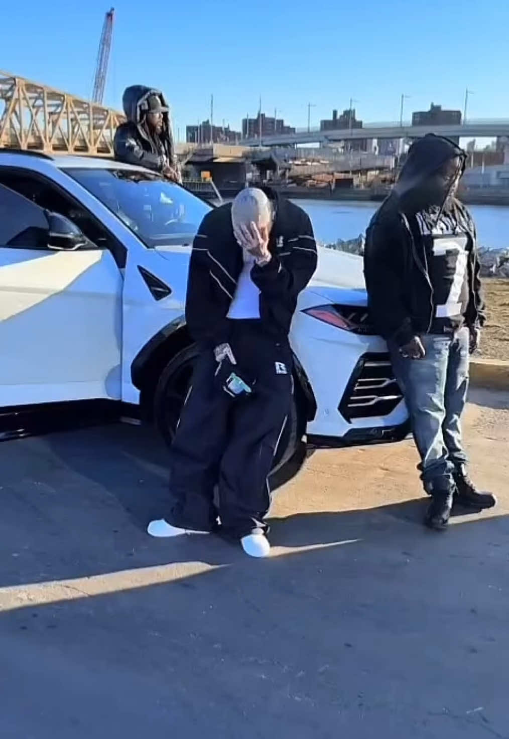 @Millyz