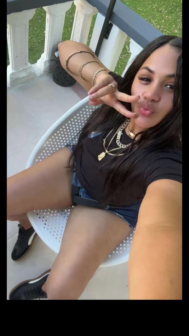 @Erizaira Feliz La mejor