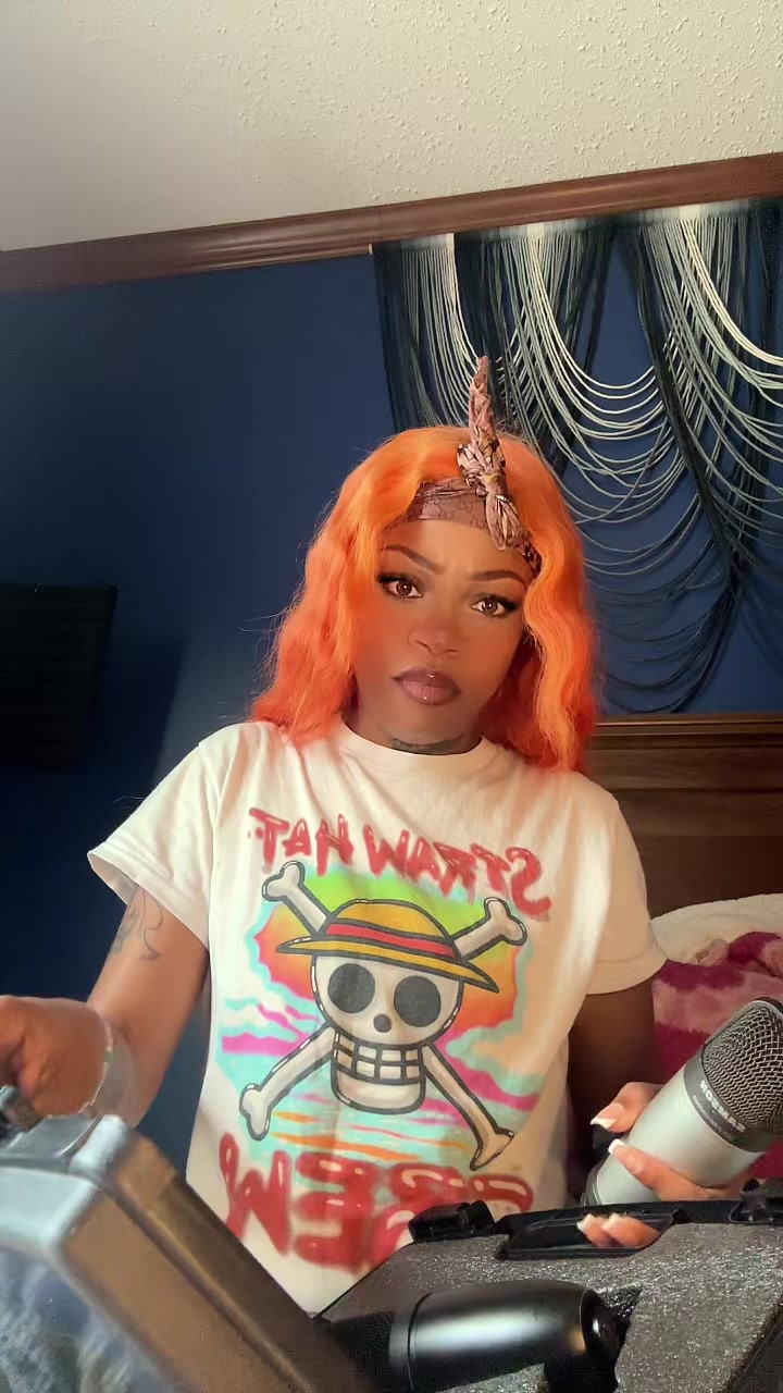 @thatmfnshanicee