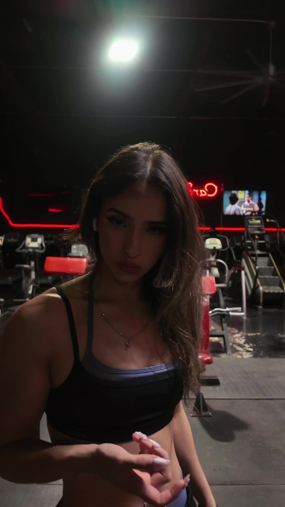 @Ari