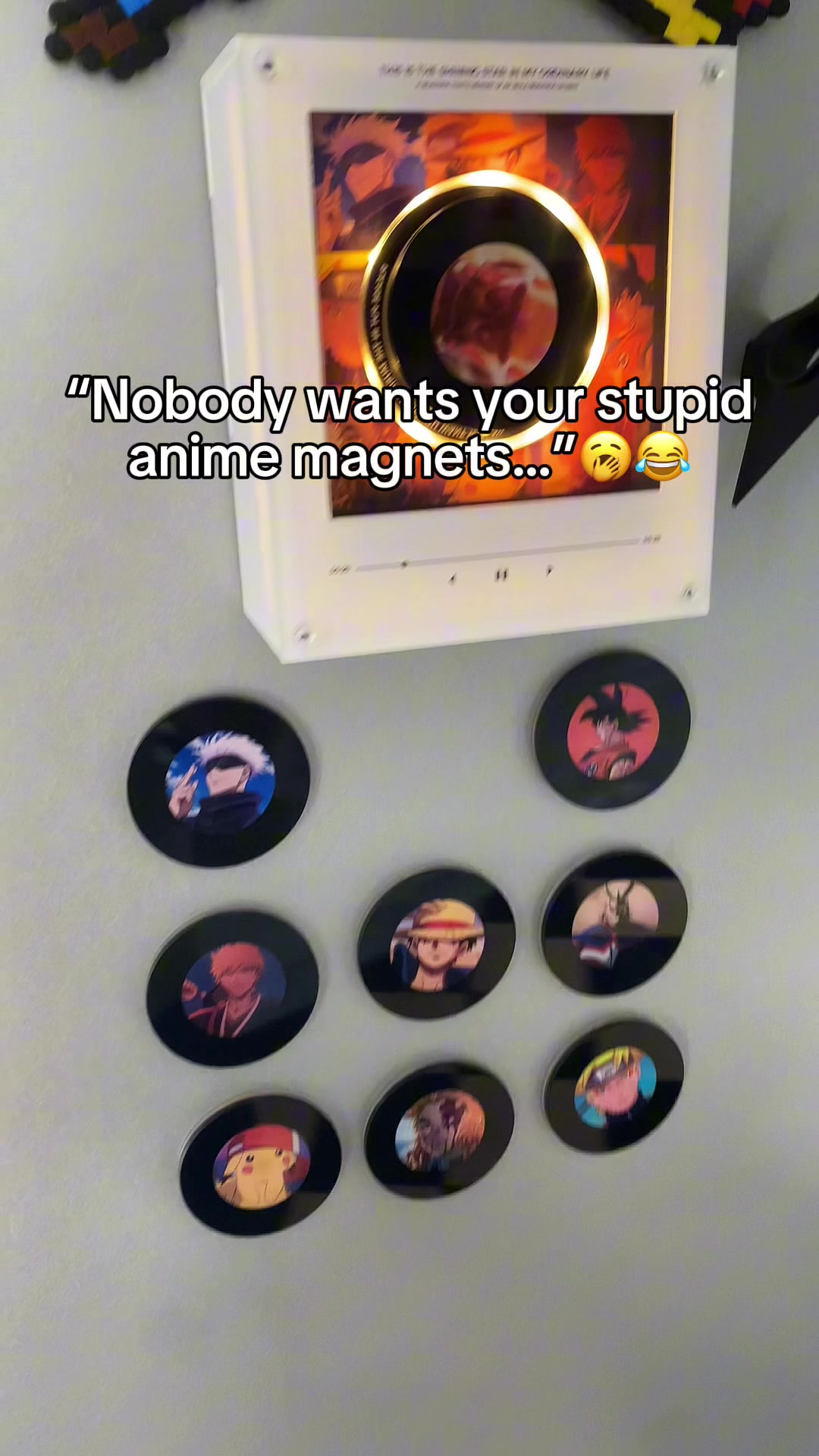 @AniPlay