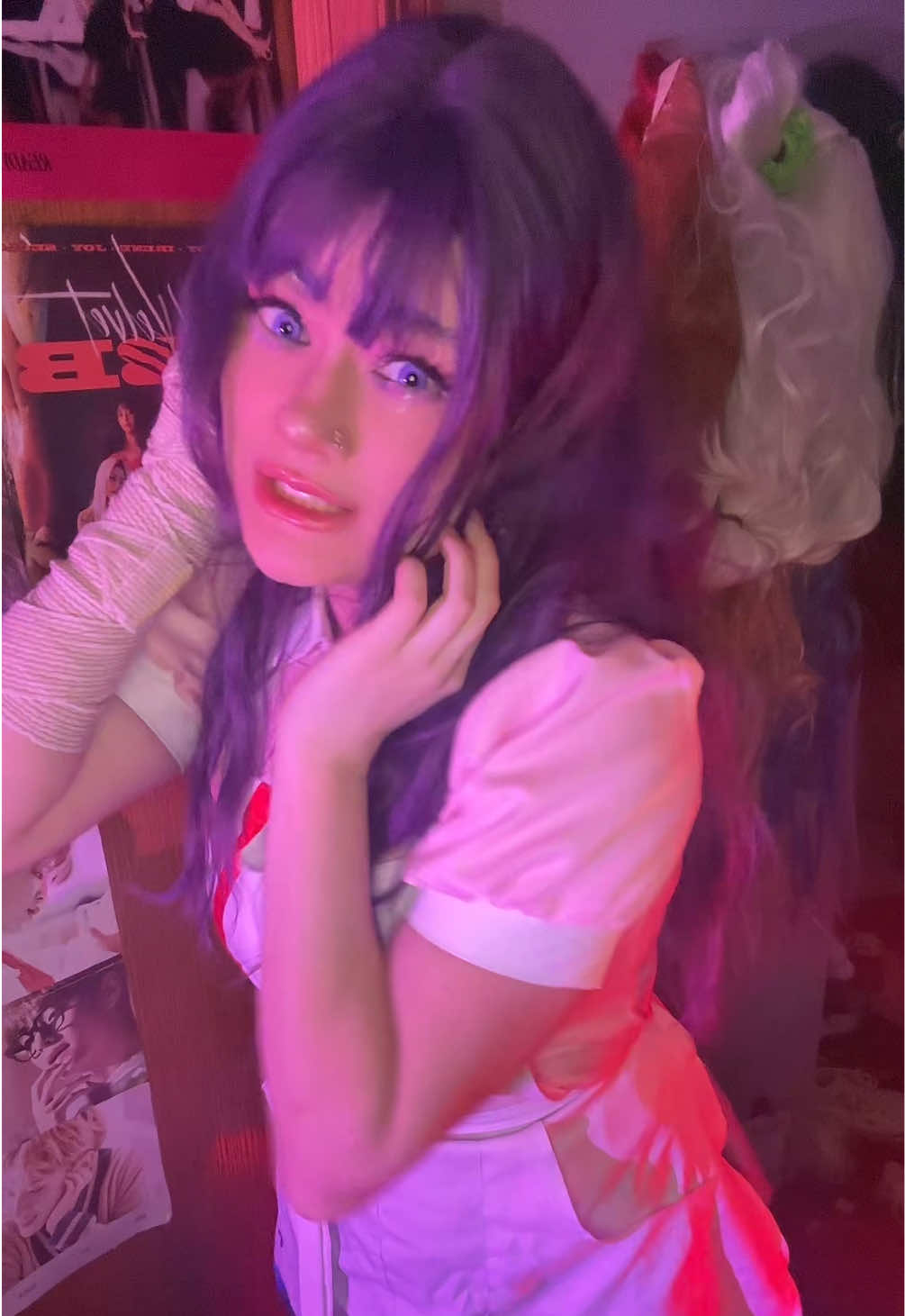 @Beeisbonkers
