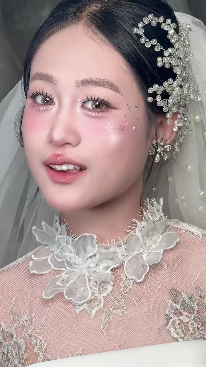 @Th&aacute;i𝐆𝐢𝐚𝐧𝐠 Makeup🎀