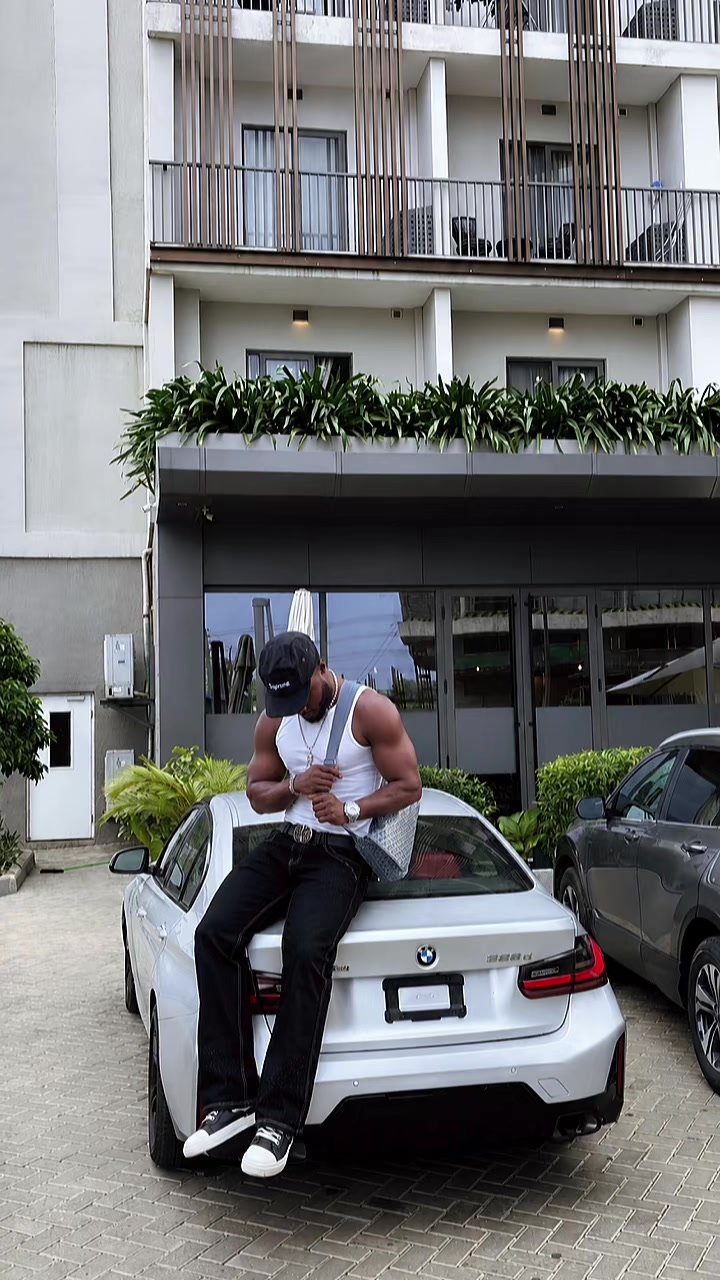 @🏋🏿AKwasi Boafo➆🤴🏿🩸🤴🏿☆
