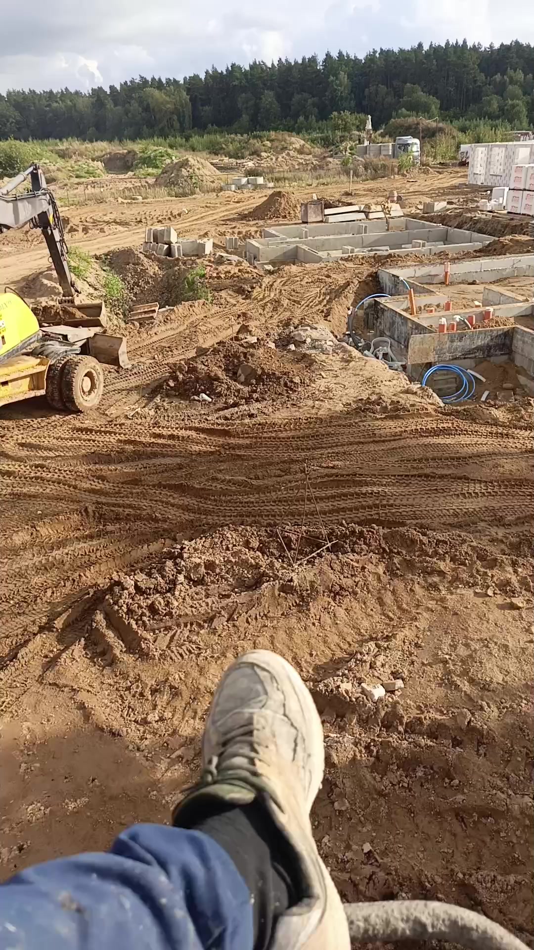@Андрей