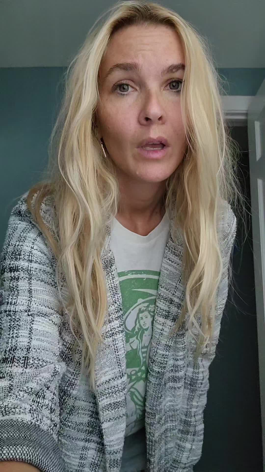 @Jadislov28