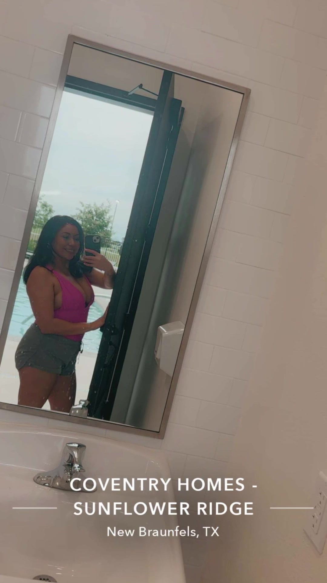 @lizannesquivel